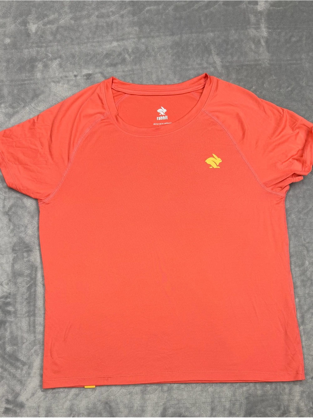Rabbit Coral Performance Short Sleeve Tee